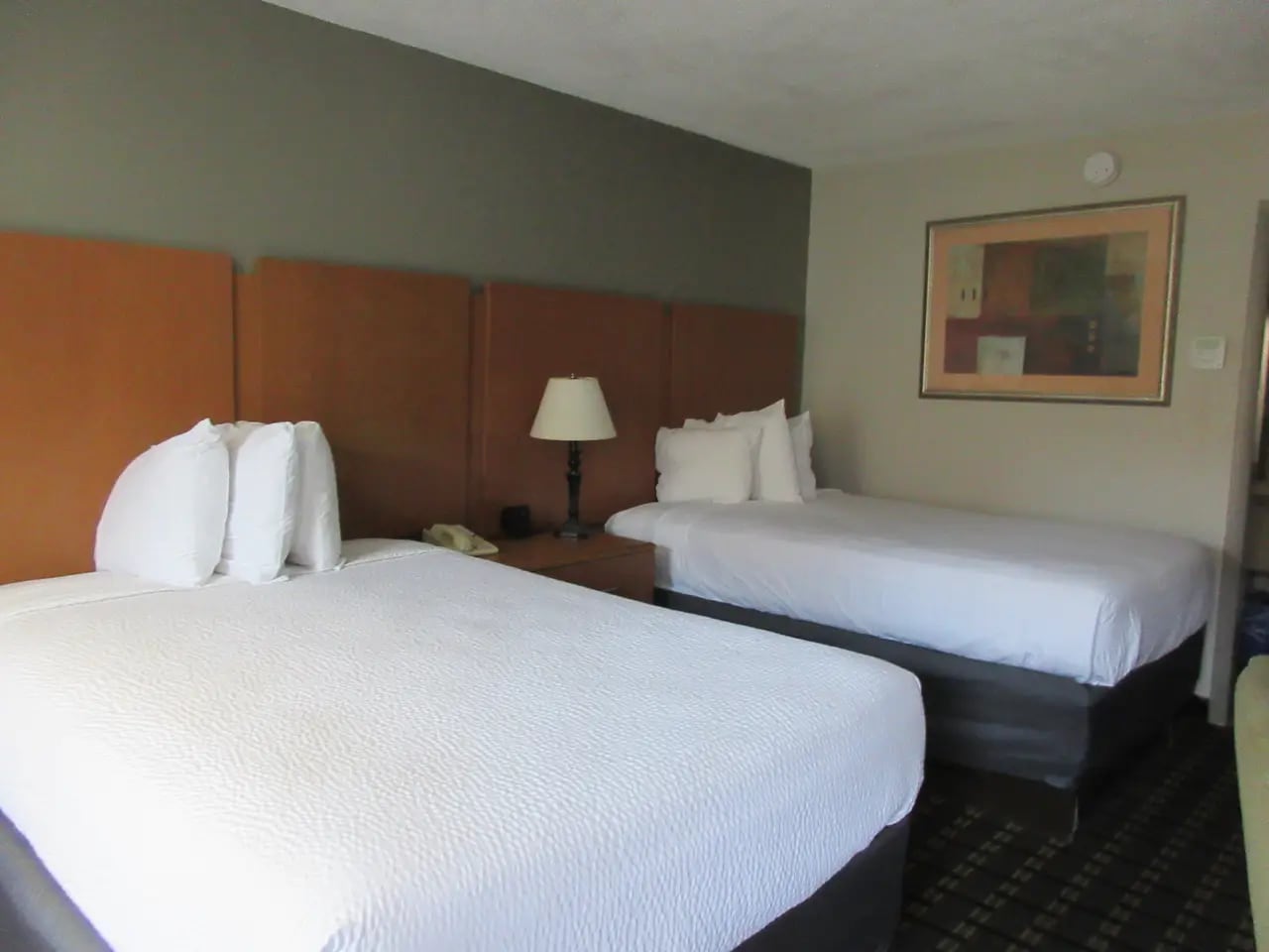 Guest Room with Two Beds
